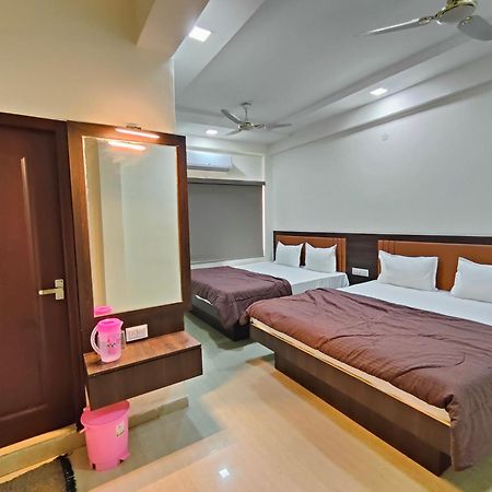 Hotel Heritage Palace Bhuj Ngoại thất bức ảnh