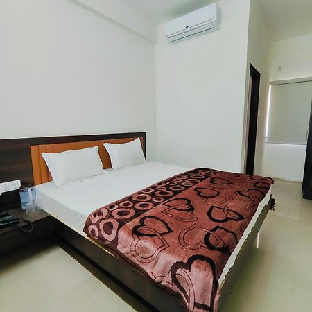 Hotel Heritage Palace Bhuj Ngoại thất bức ảnh
